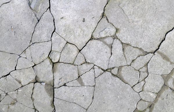 Cost of Concrete Crack Repair in Midlothian