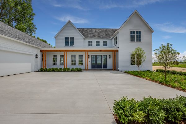 Cost of Driveway Refinishing in Midlothian