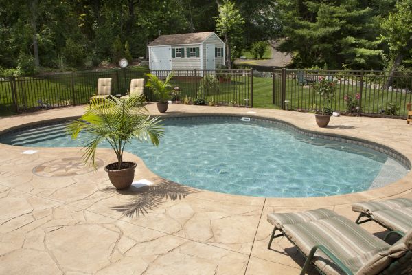 Cost of Pool Deck Resurfacing in Midlothian