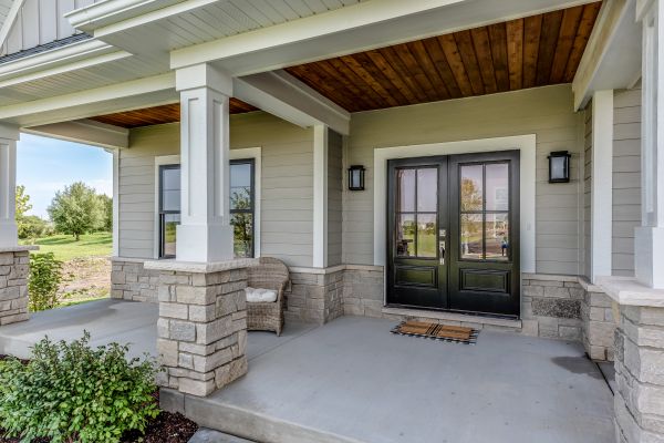 Cost of Porch Concrete Patching in Midlothian