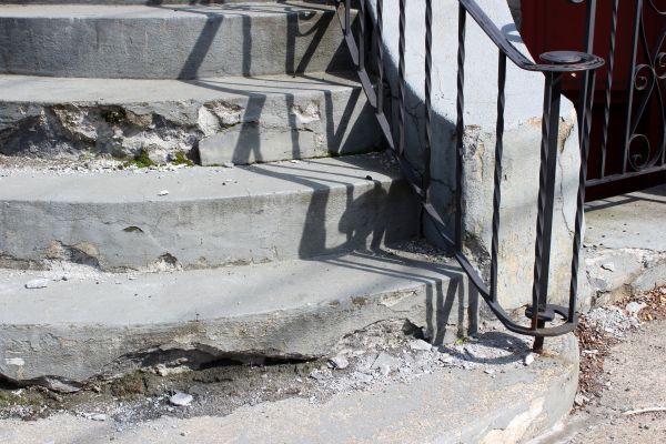 Cost of Cement Stairs Repair in Midlothian